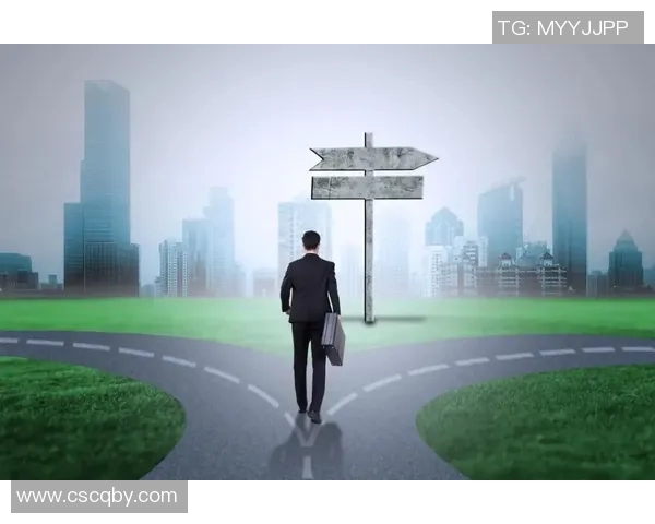 何思雨的成长之路:从校园到职场的蜕变与思考 何思雨的成长之路:从校园到职场的蜕变与思考